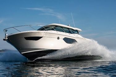 Tiara Yachts C49