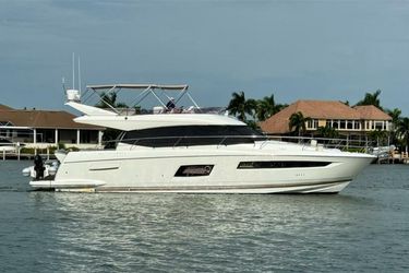 55' Prestige 2015