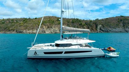 67' Fountaine Pajot 2022