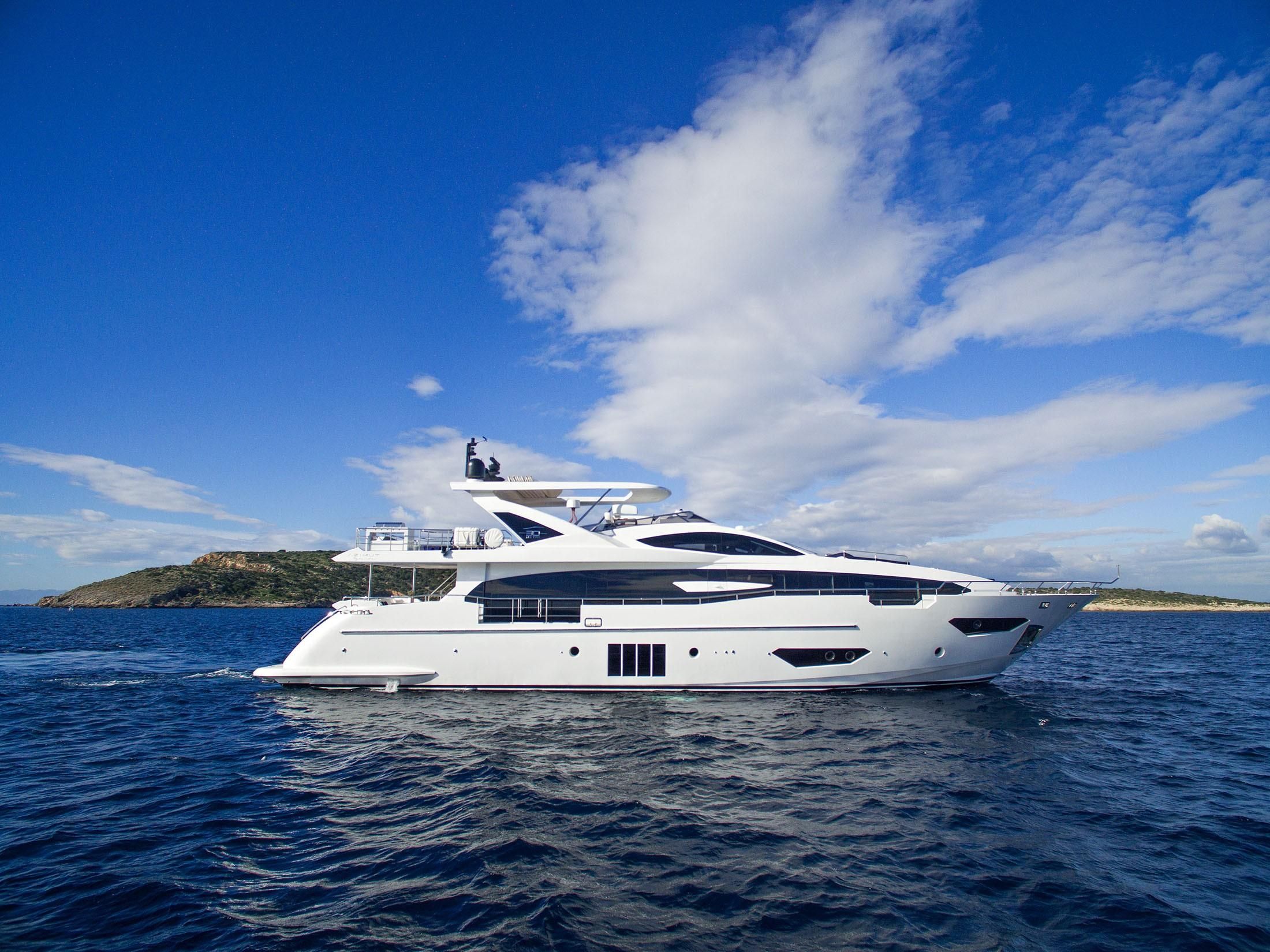 yacht 30 metri in vendita