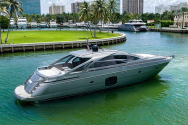 70' Pershing 2015