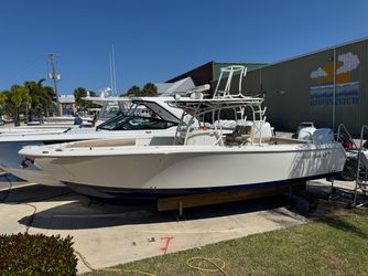 31' Sailfish 2019