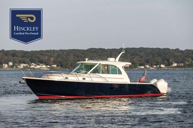 40' Hinckley 2022