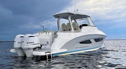 33' Regal 2023