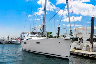 60' Beneteau 2016