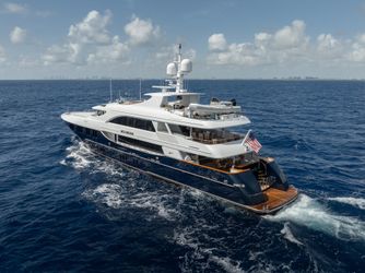 157' Trinity Yachts 2006