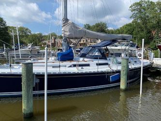 44' Hylas 1990