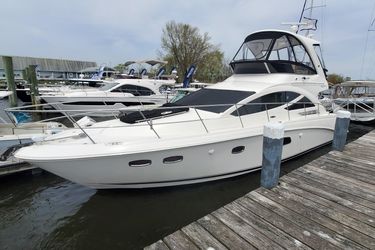 46' Sea Ray 2012