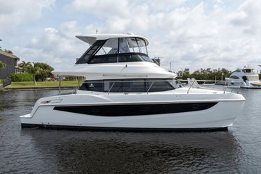 41' Aquila 2025