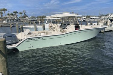 32' Grady-white 2023 Yacht For Sale