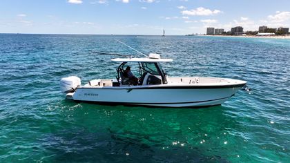 33' Blackfin 2020
