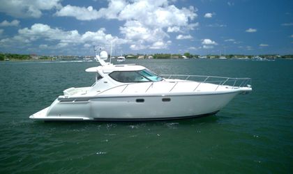 43' Tiara Yachts 2006