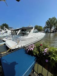 42' Cruisers Yachts 2002