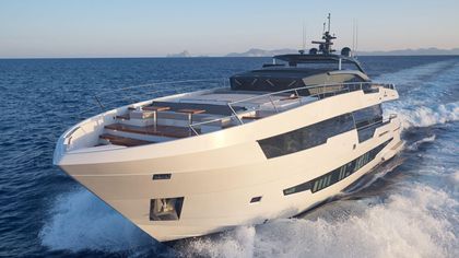 100' Astondoa 2017