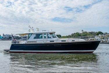 48' Sabre 2012