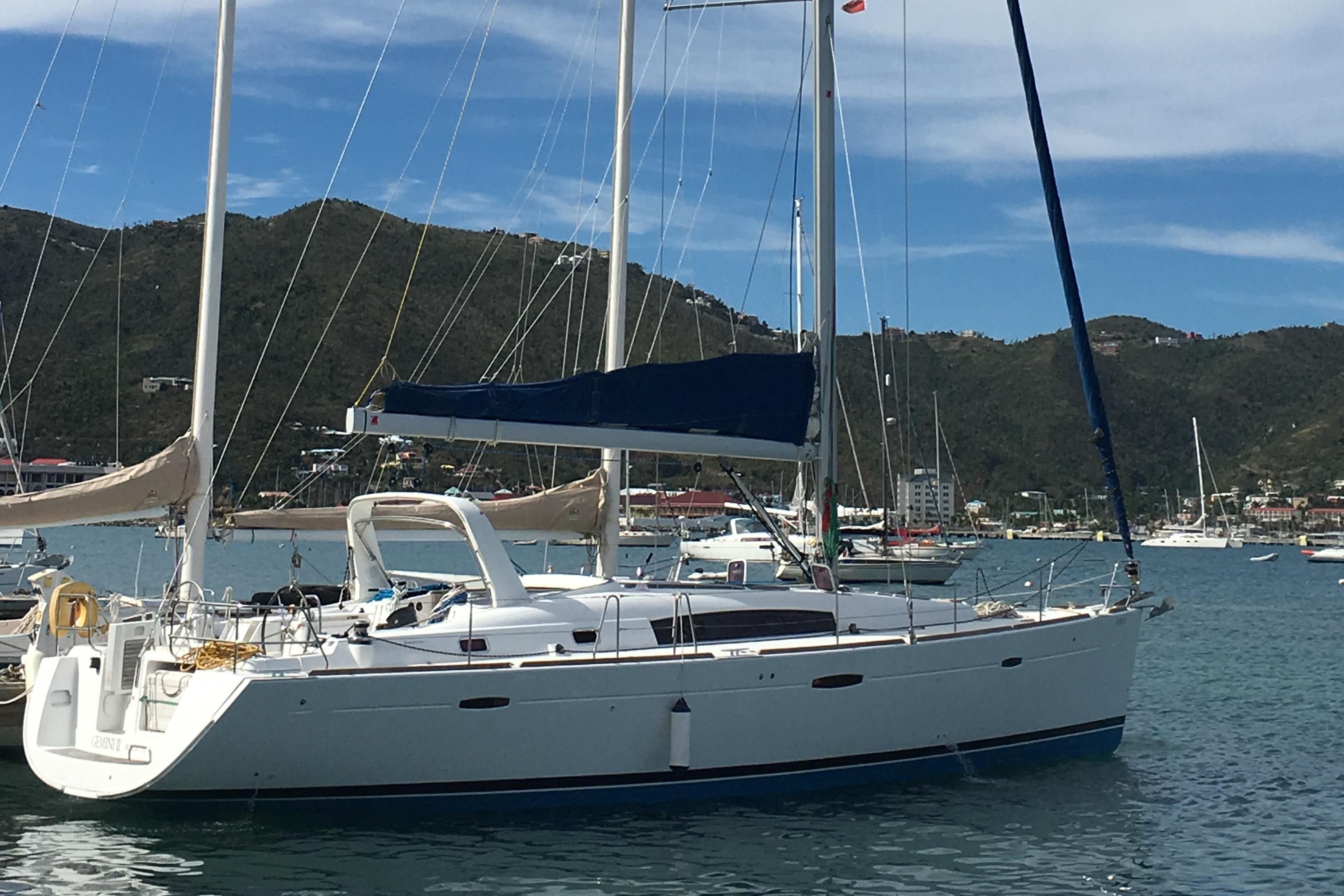 beneteau yachts 50 ft
