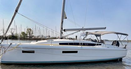 38' Jeanneau 2023