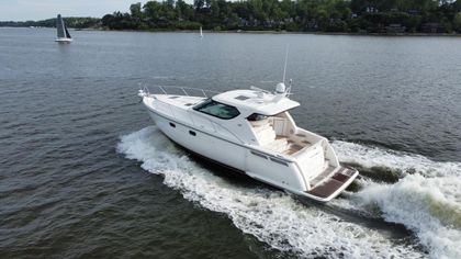 43' Tiara Yachts 2008