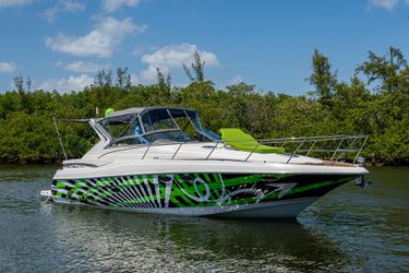 35' Regal 2006