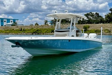 Boston Whaler 270 Dauntless