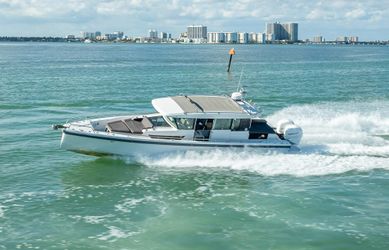 37' Axopar 2017