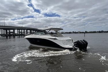 32' Sea Ray 2020