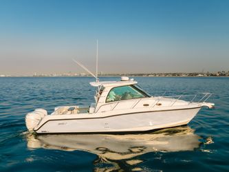 34' Boston Whaler 2009