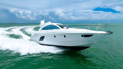 49' Beneteau 2015