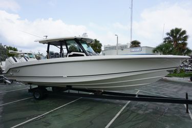 38' Boston Whaler 2024