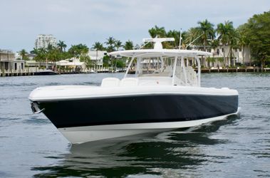 47' Intrepid 2023