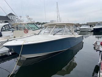 32' Grady-white 2019