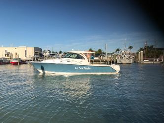 38' Pursuit 2016