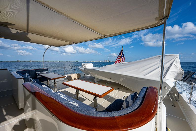 Elijah Jane Yacht Photos Pics Offshore Yachts 80 Elijah Jane - Pilot House Aft Deck