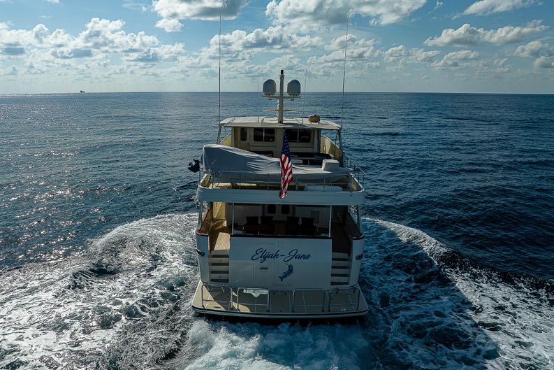 Elijah Jane Yacht Photos Pics Offshore Yachts 80 Elijah Jane - Running Arial Bow