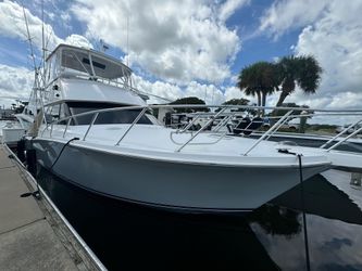 43' Viking 2000