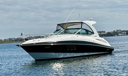 35' Cruisers Yachts 2012
