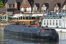 Wide Beam Narrowboat Reeves 68 x 11 with fitout by Kateboats