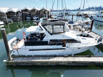 44' Ocean Alexander 1990