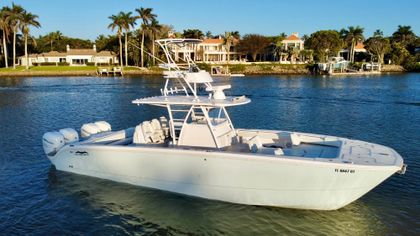 37' Invincible 2019