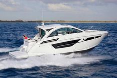 Cruisers Yachts 50 Cantius