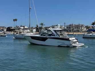 37' Monterey 2017