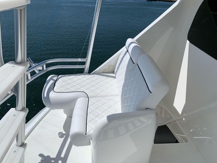 Speculator Yacht Photos Pics Viking 92 Speculator-Mezzanine