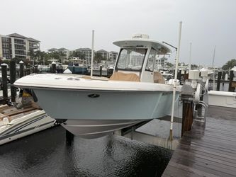 28' Everglades 2023