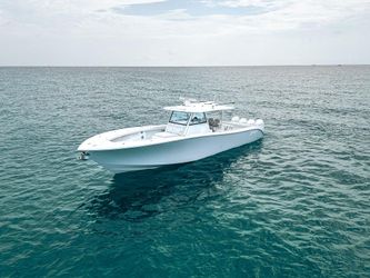 42' Yellowfin 2019