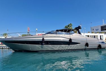62' Riva 2015