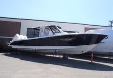 Pursuit S 378 Sport