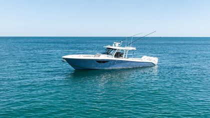 42' Pursuit 2021