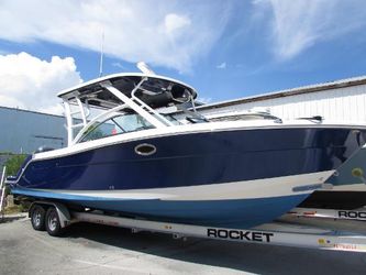 31' Robalo 2018