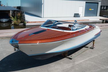 33' Riva 2015