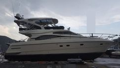 Ferretti Yachts 46  Hard top